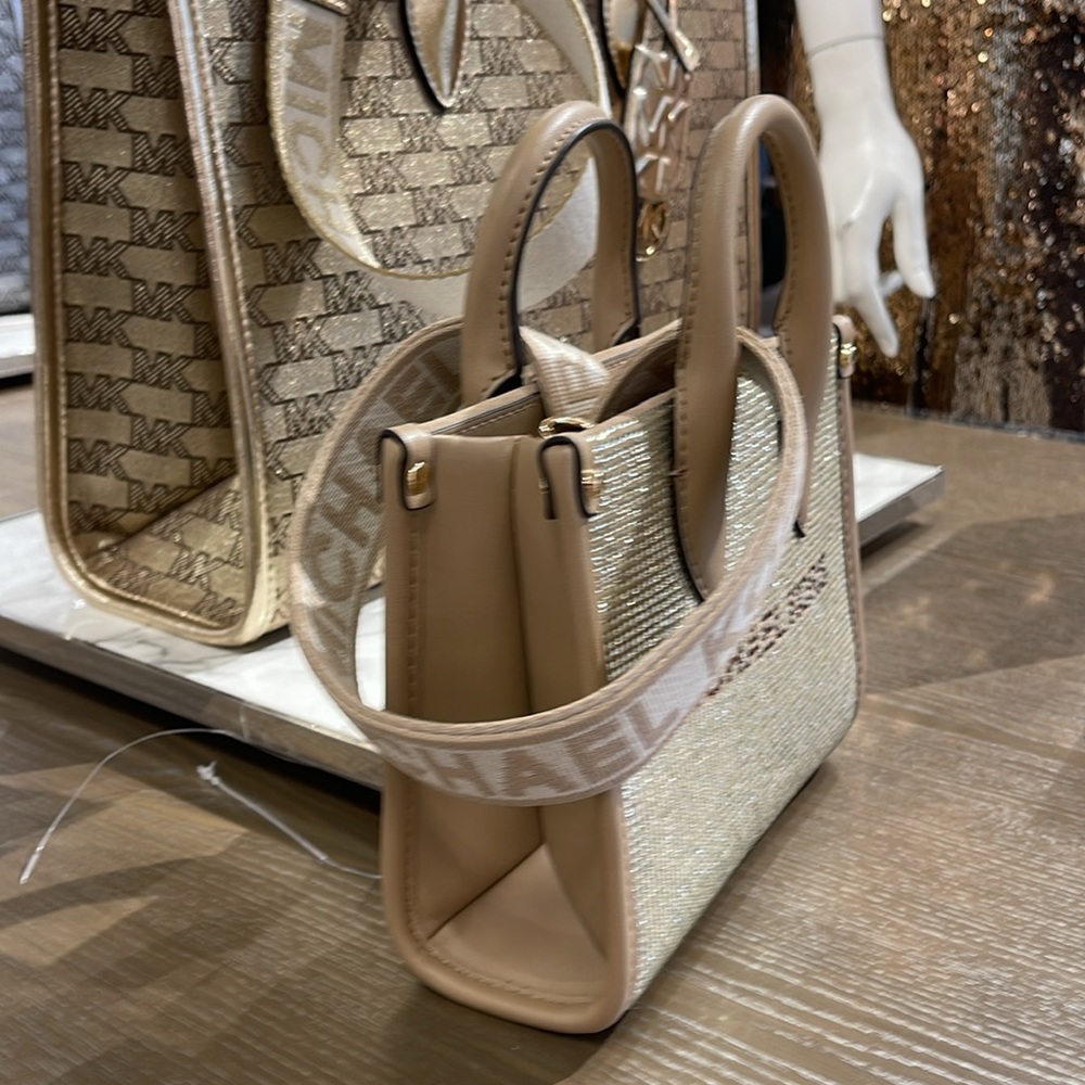 MICHAEL KORS MK
Mirella Extra-Small Logo XS Shopper XBody Leather Crossbody 
NWT - Picture 4 of 16
